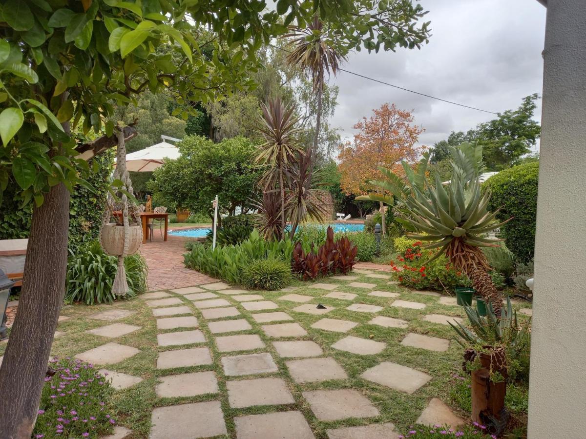 La Pension Guest House เอาท์สโฮร์น ภายนอก รูปภาพ